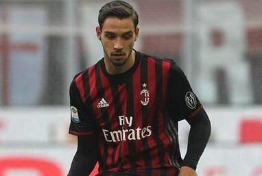 pics丰满大腚沟子pics